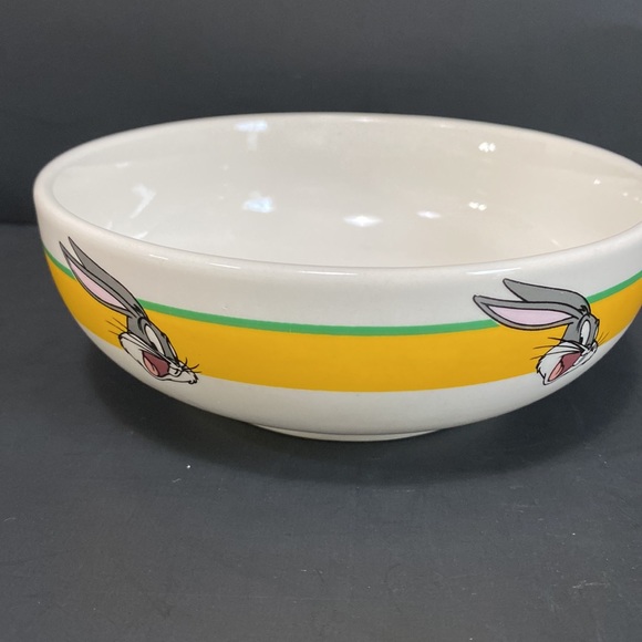 Gibson Dining Looney Tunes Bugs Bunny Vintage 998 Dish Set By